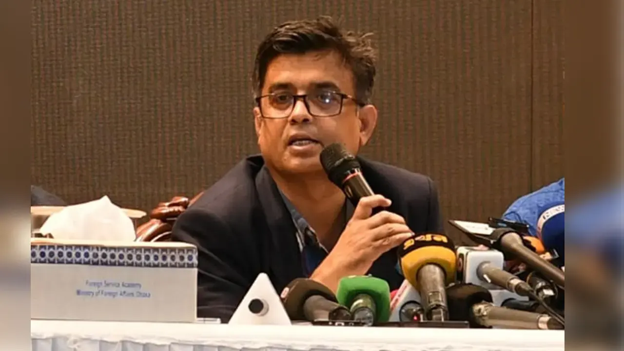 সংবাদমাধ্যমে ভুল তথ্য ছড়ানোয় উদ্বিগ্ন প্রেস সচিব